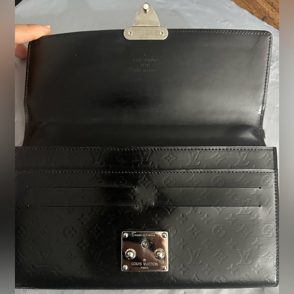 Louis Vuitton Monogram Anouchka Pochette - Picture 7 of 16